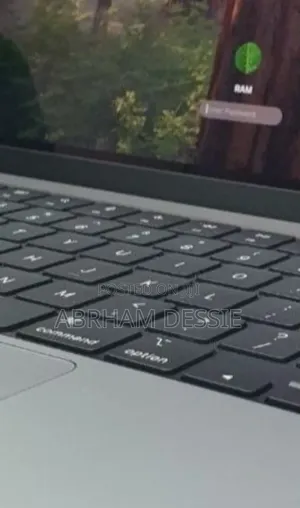 New Laptop Apple MacBook Pro M1 32GB Apple M1 Pro SSD 2T