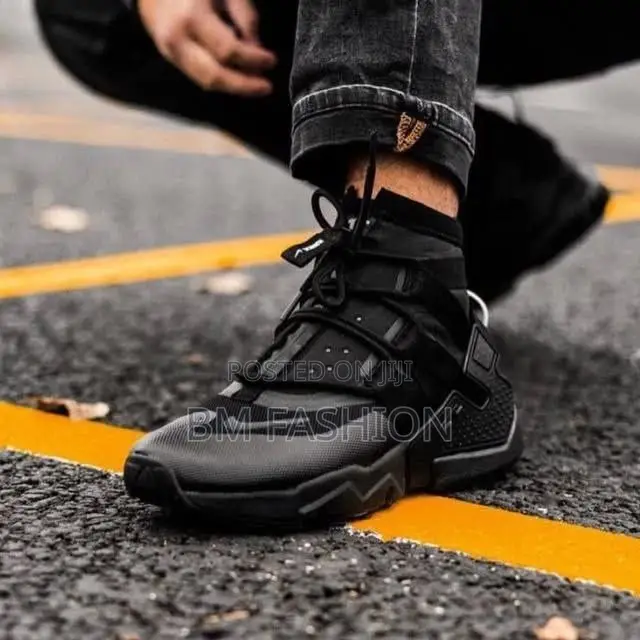 Nike Grip Mid High Black Classic Comfortable