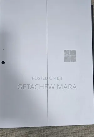 New Laptop Apple MacBook Pro M1 16GB Intel Core I7 SSD 256GB