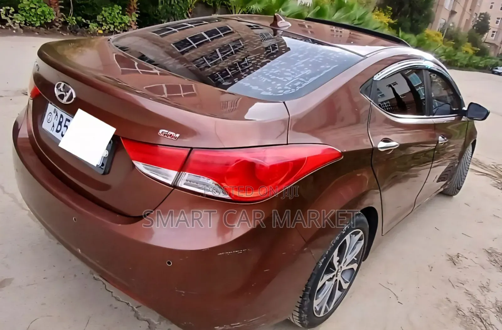 Hyundai Avante 2013 Burgundy