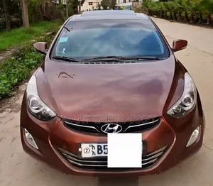 Photo - Hyundai Avante 2013 Burgundy