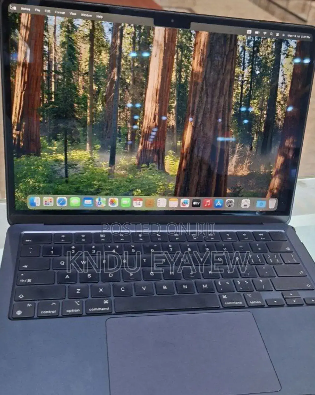 New Laptop Apple MacBook 8GB Apple M2 SSD 256GB