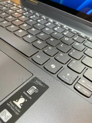 New Laptop Lenovo 16GB Intel Core Ultra 7 SSD 1T
