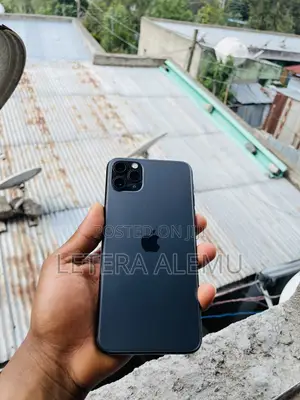 New Apple iPhone 11 Pro Max 256 GB Gray
