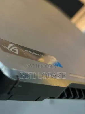 New Laptop Asus ROG Zephyrus G15 16GB AMD Ryzen 9 SSD 1T