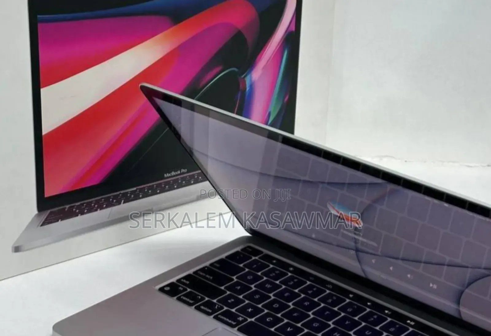 New Laptop Apple MacBook Pro 2020 M1 8GB Apple M1 SSD 512GB