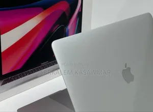 New Laptop Apple MacBook Pro 2020 M1 8GB Apple M1 SSD 512GB