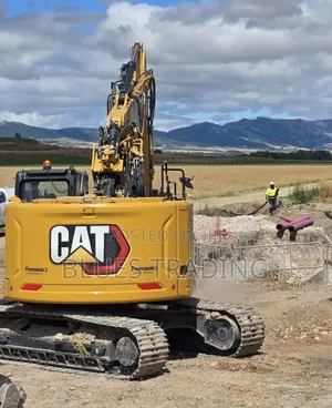 Photo - Excavator Cat Brand 330d2l Model 2016 