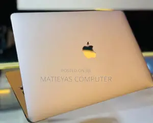 New Laptop Apple MacBook Pro M1 8GB Apple M1 SSD 256GB
