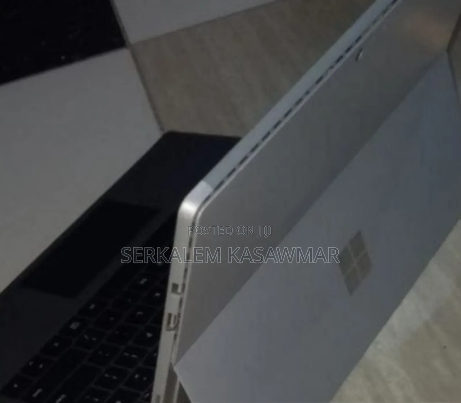 New Laptop Microsoft Surface Pro 5 8GB Intel Core I7 SSD 256GB