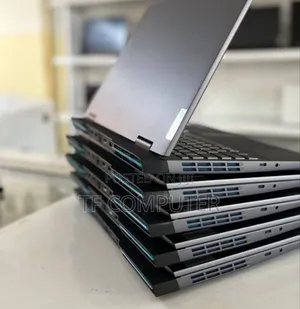 Photo - New Laptop Lenovo LOQ 15ARP9 16GB Intel Core I5 SSD 512GB