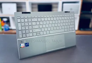 New Laptop HP Pavilion 13 X360 12GB Intel Core I5 SSD 512GB