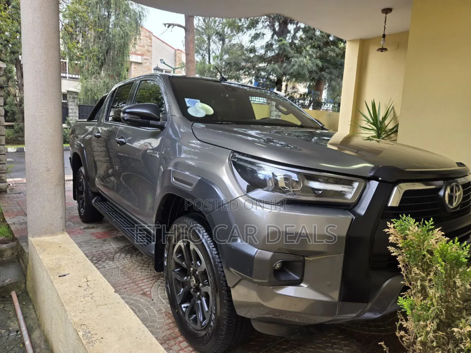 Toyota Hilux 2022 Beige