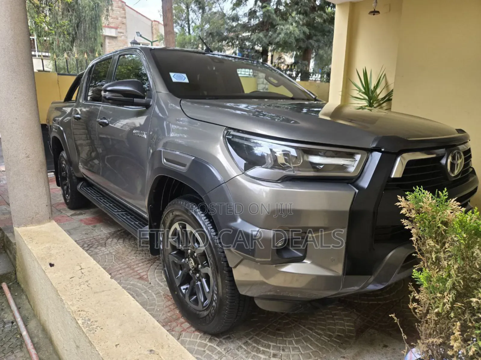Toyota Hilux 2022 Beige