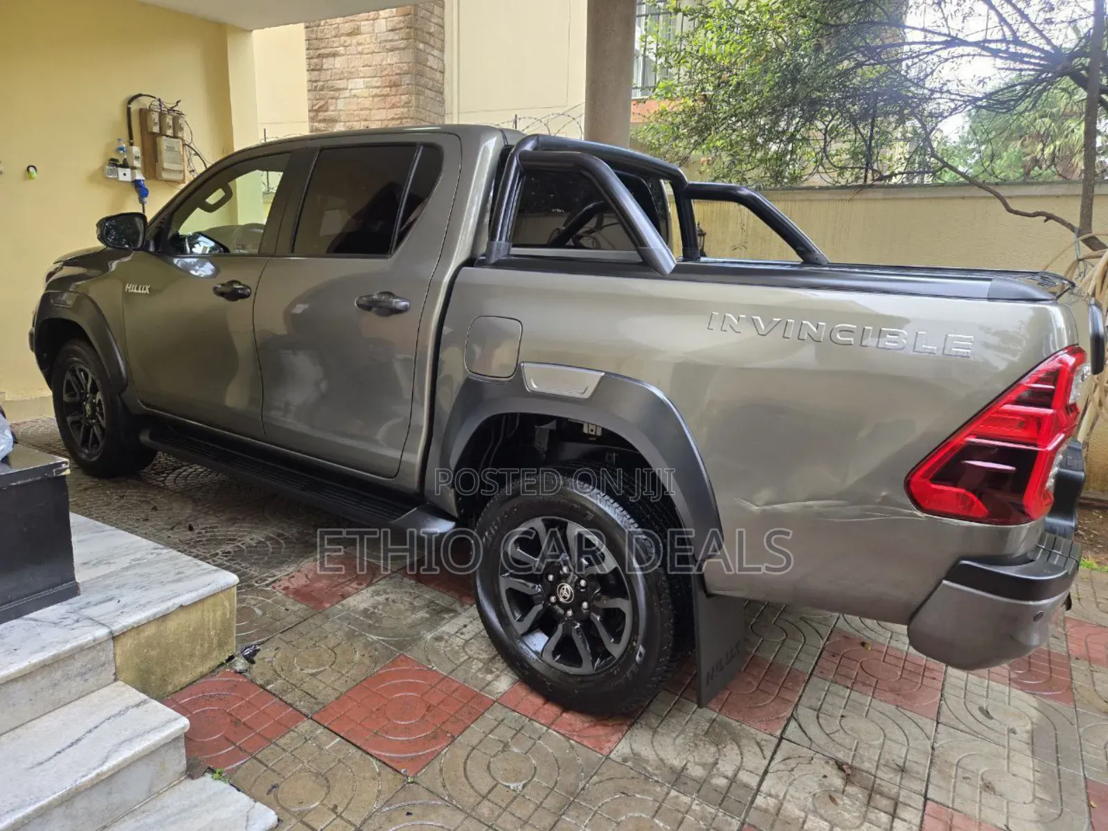 Toyota Hilux 2022 Beige