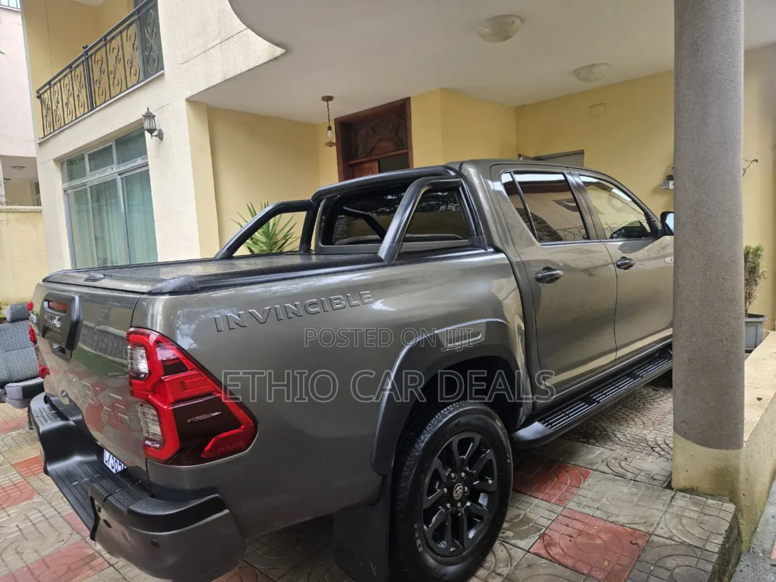 Toyota Hilux 2022 Beige