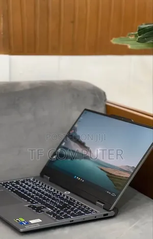 Photo - New Laptop Lenovo LOQ 15IRH8 16GB Intel Core I7 SSD 1T