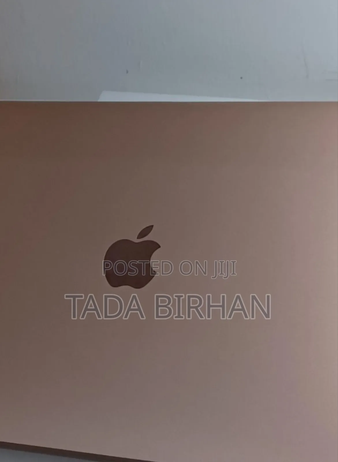 New Laptop Apple MacBook Air 2020 M1 8GB Apple M1 SSD 256GB