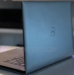 Photo - New Laptop Dell Precision 5540 16GB Intel Core I7 SSD 512GB