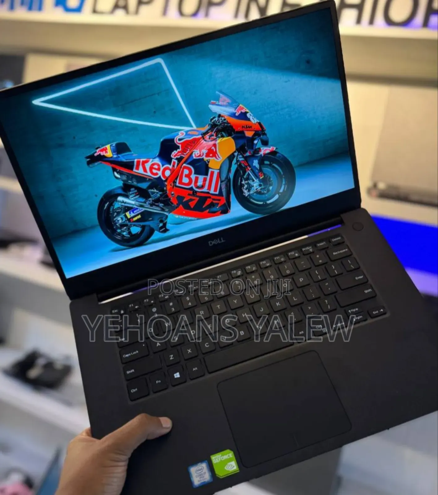 New Laptop Dell Precision 5540 16GB Intel Core I7 SSD 512GB