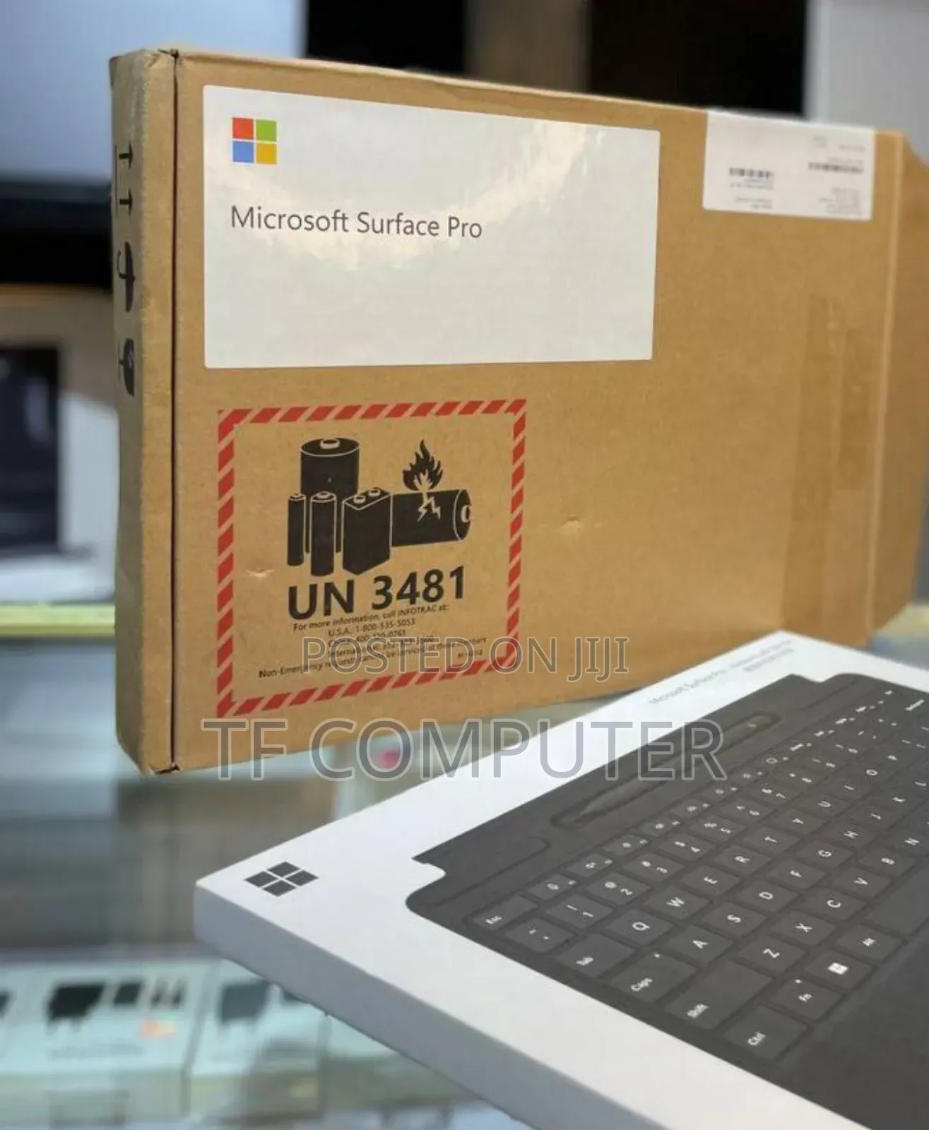 New Microsoft Surface Pro 11th Edition, a Copilot+ PC 16GB SSD 512GB