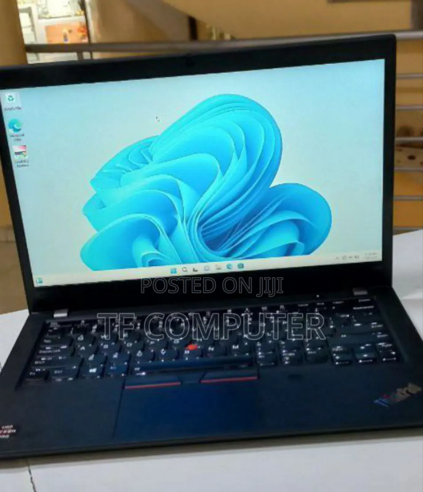 New Laptop Lenovo ThinkPad T495s 16GB AMD Ryzen 5 SSD 512GB