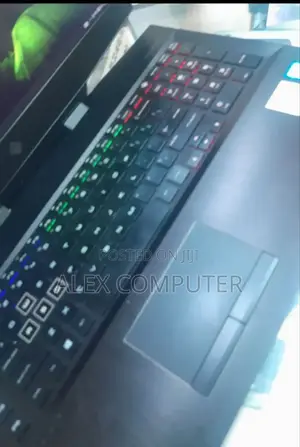 New Laptop HP Omen 17 16GB Intel Core I7 SSD 1T