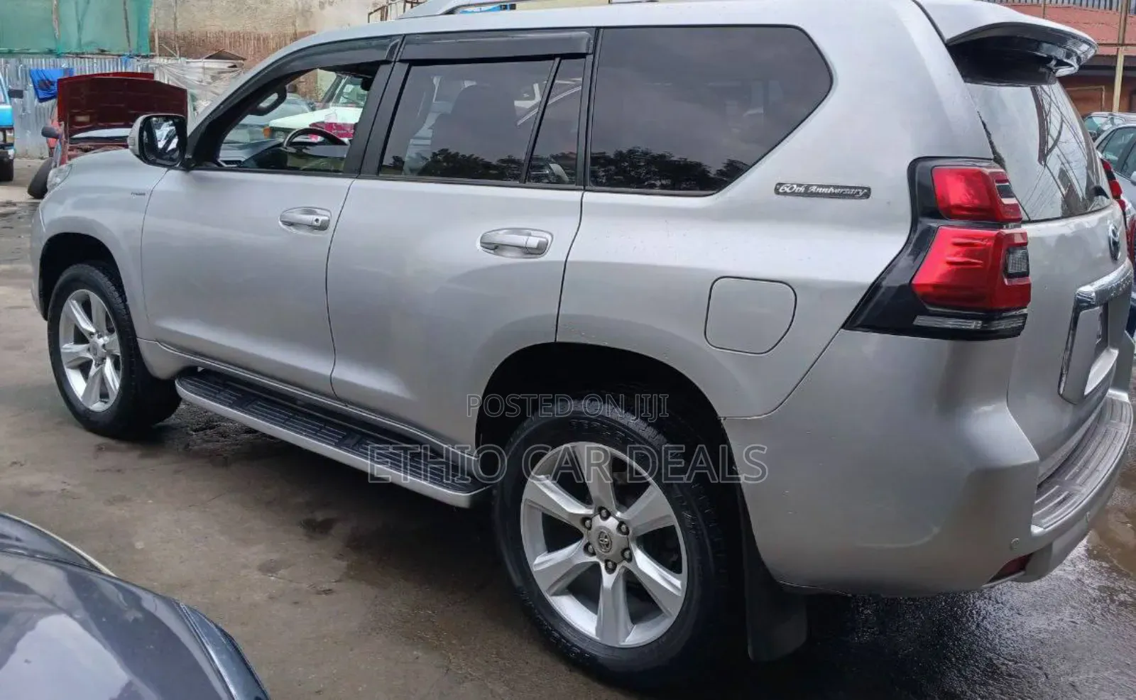 Toyota Land Cruiser Prado 2012 Silver