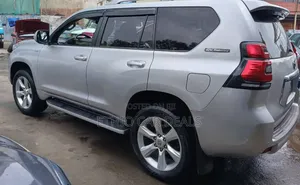 Toyota Land Cruiser Prado 2012 Silver