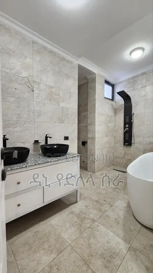 Furnished 8bdrm Bungalow in አዲስ አበባ, Bole for sale