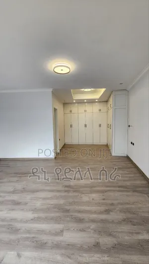 Furnished 8bdrm Bungalow in አዲስ አበባ, Bole for sale