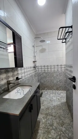 Furnished 8bdrm Bungalow in አዲስ አበባ, Bole for sale