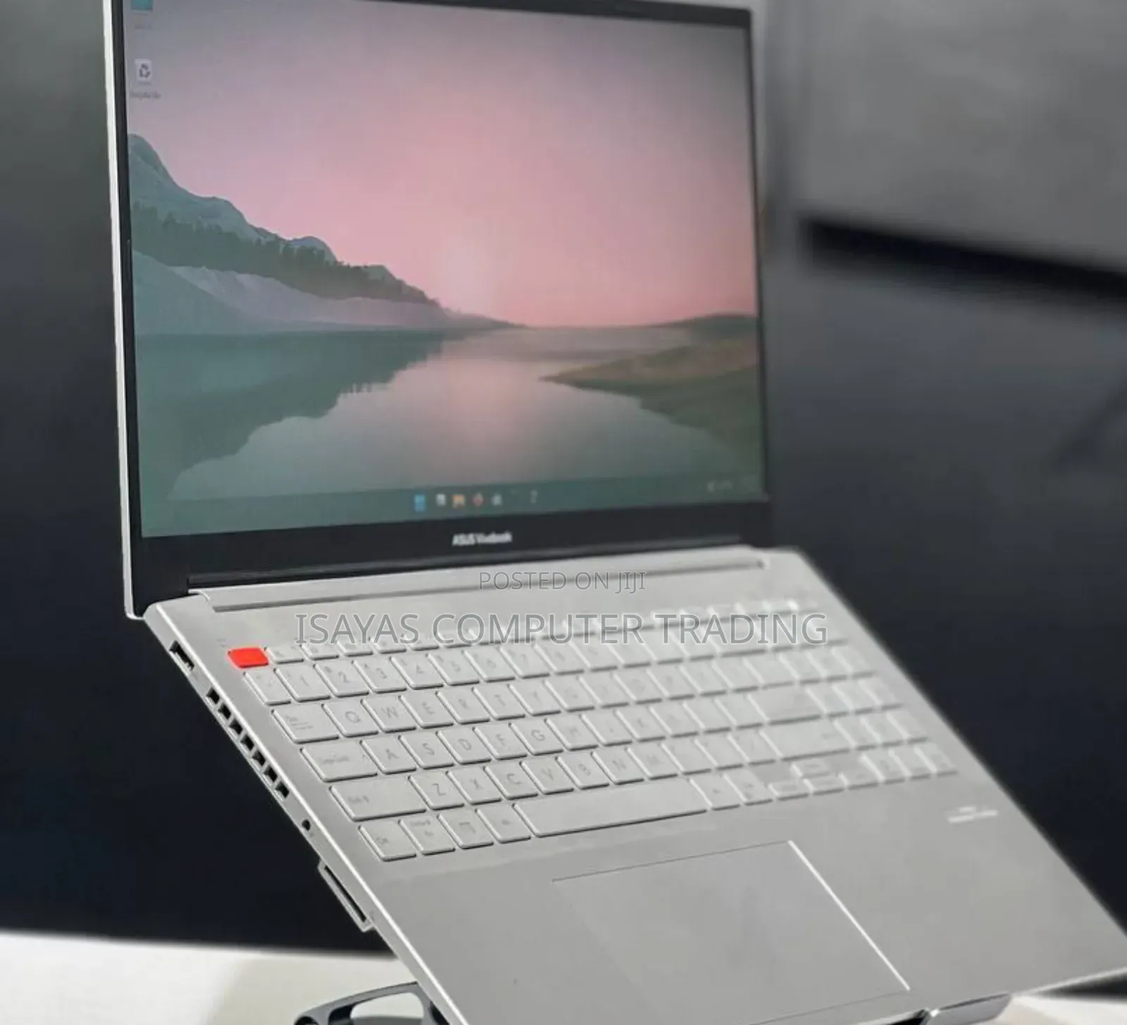 New Laptop Asus Vivobook 16 16GB Intel Core I7 SSD 512GB