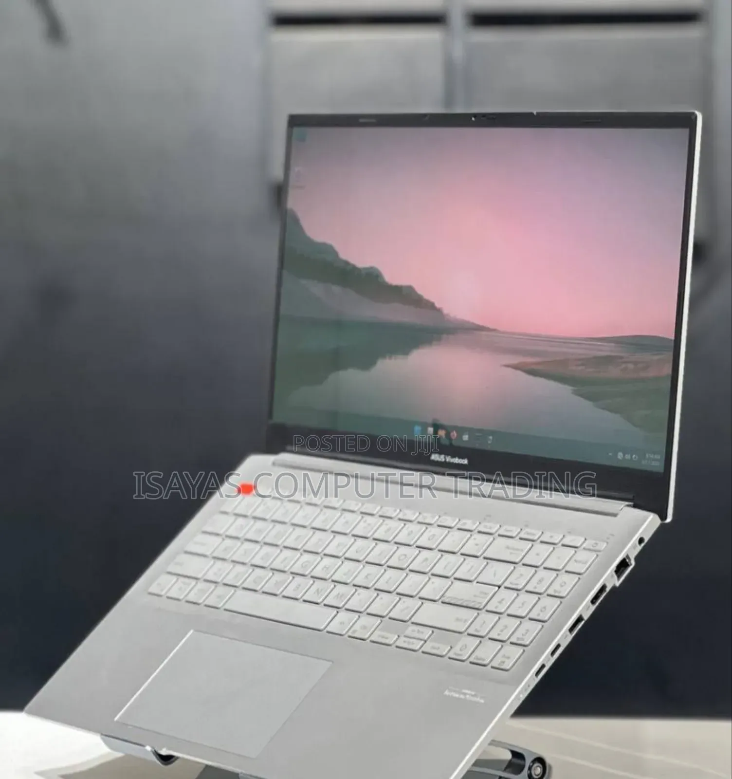 New Laptop Asus Vivobook 16 16GB Intel Core I7 SSD 512GB