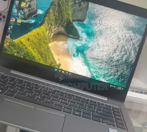 New Laptop HP ZBook Studio G5 16GB Intel Core I7 SSD 512GB