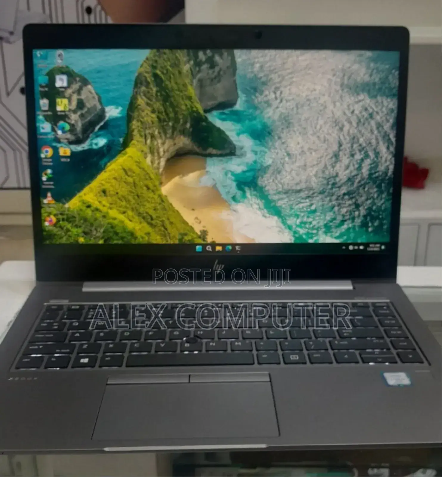 New Laptop HP ZBook Studio G5 16GB Intel Core I7 SSD 512GB