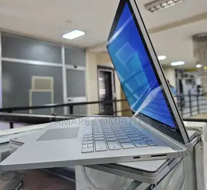 New Laptop Microsoft Surface Book 3 16GB Intel Core I7 SSD 256GB