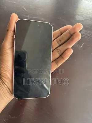 Photo - Apple iPhone 15 128 GB Pink