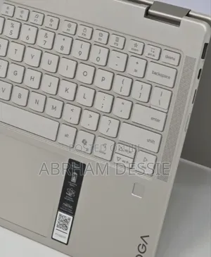 Photo - New Laptop Lenovo Yoga 7i 16GB Intel Core I7 SSD 1T
