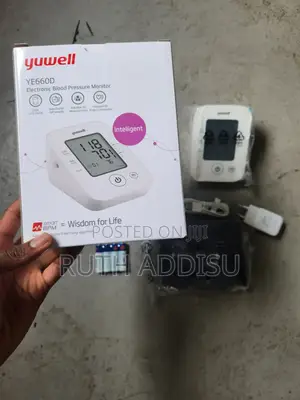 Photo - Blood Pressuer Monitor盎我medical Digital Blood Pressuer New