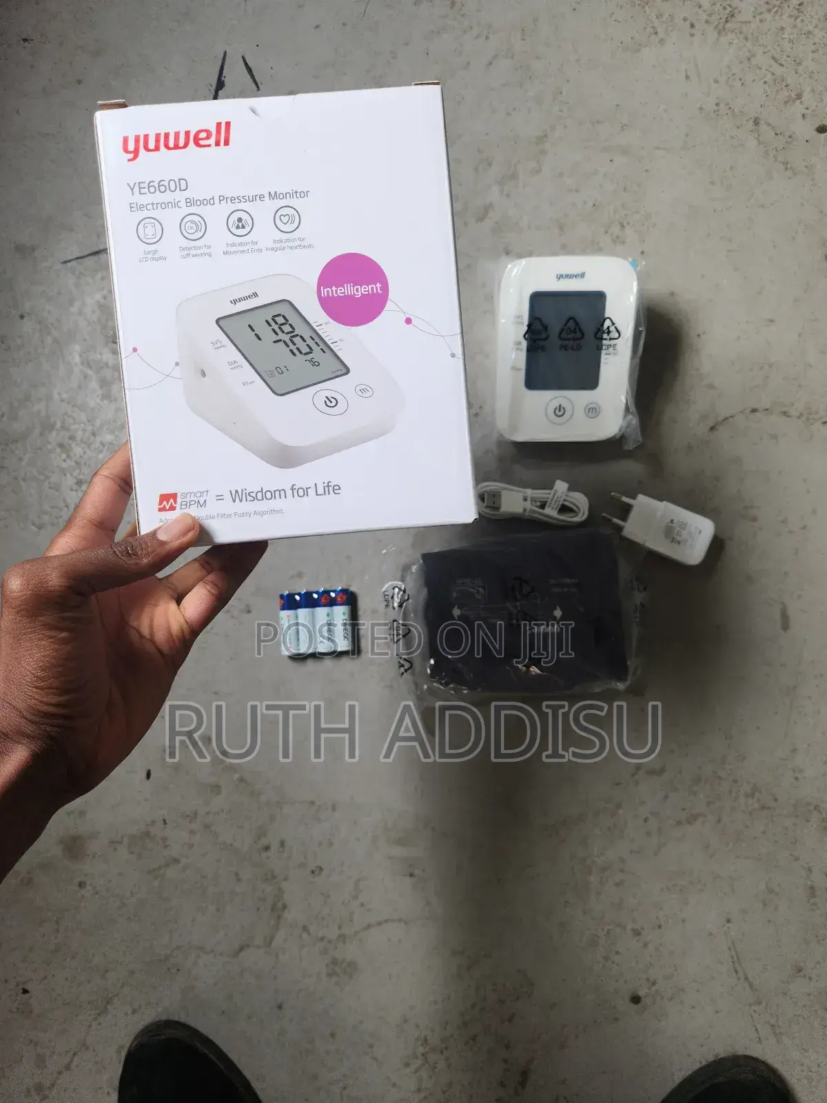 Blood Pressuer Monitor袸了digital Blood Pressuer Monitor New