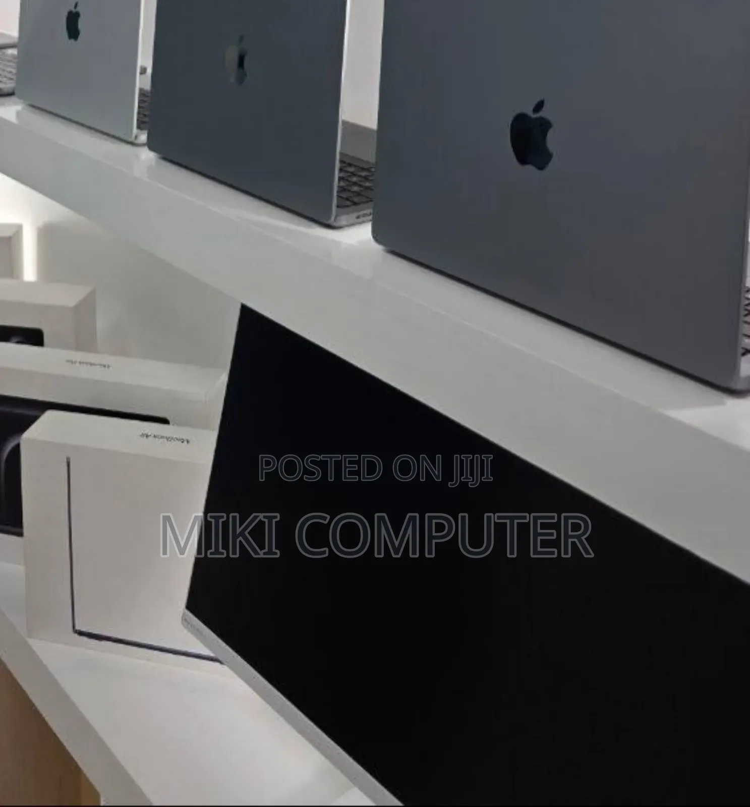 New Laptop Apple MacBook Pro M1 16GB Intel SSD 1T