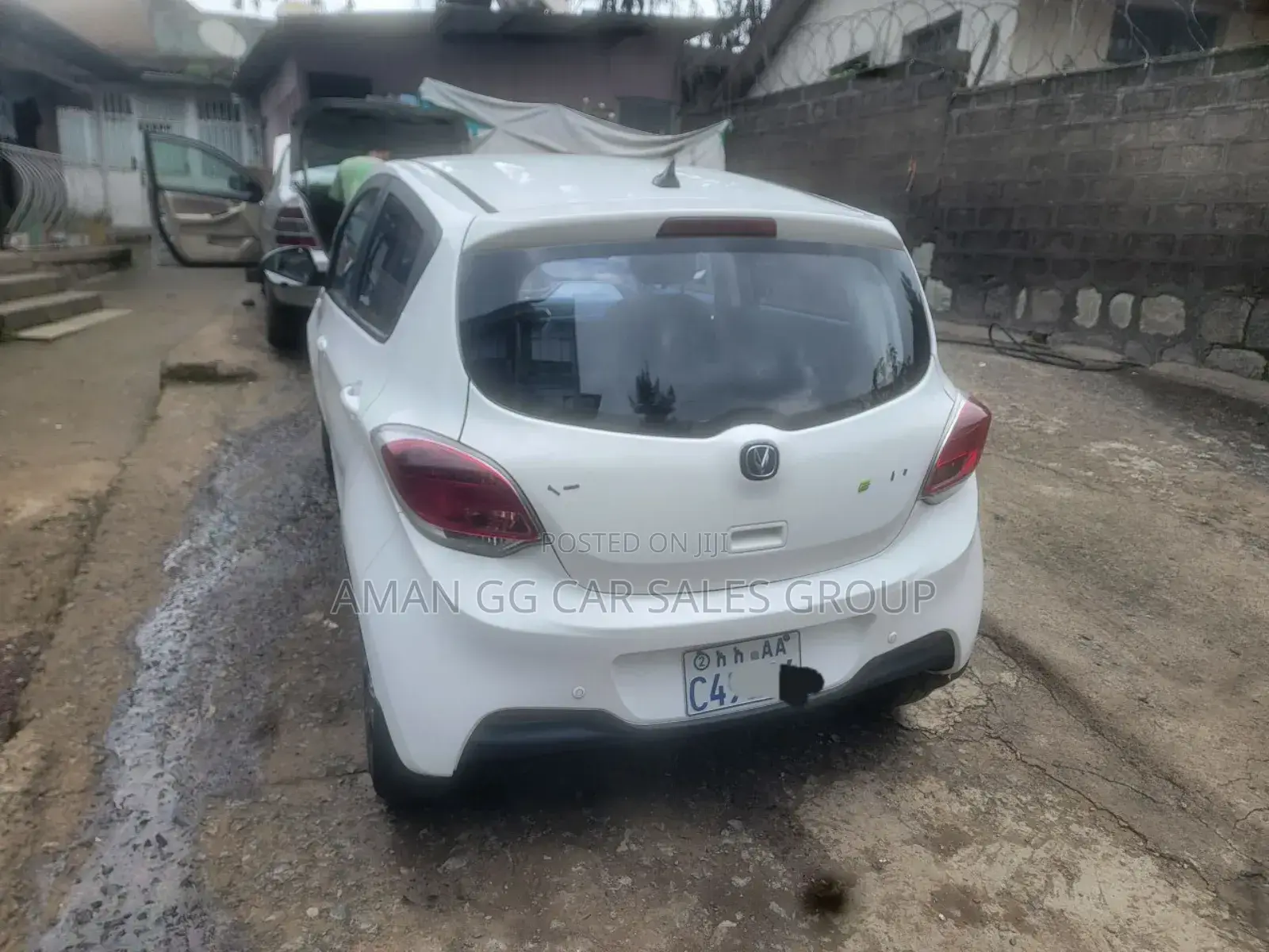 BYD E1 2022 White