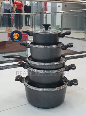 Momcoc 5pcs Die-Cast Casserole Set