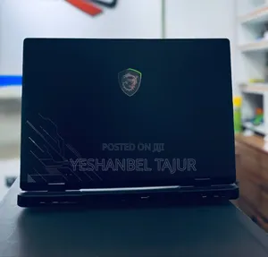 New Laptop MSI Crosshair 15 B12U 16GB Intel Core I7 SSD 1T