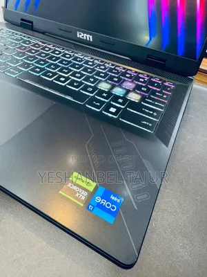 New Laptop MSI Crosshair 15 B12U 16GB Intel Core I7 SSD 1T