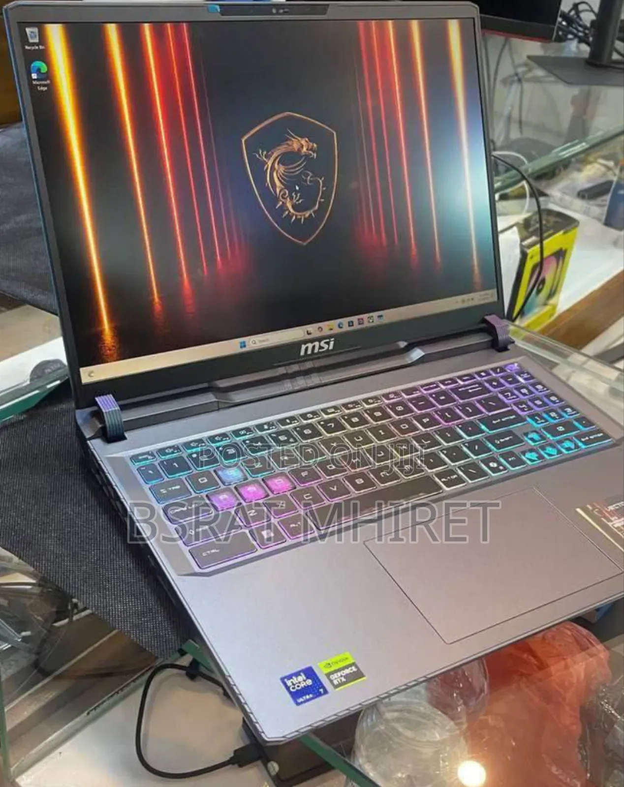 New Laptop MSI Vector 16 HX AI A2XWIG 16GB Intel Core Ultra 7 SSD 1T