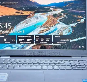 Photo - New Laptop Dell 8GB Intel Core I5 SSD 512GB