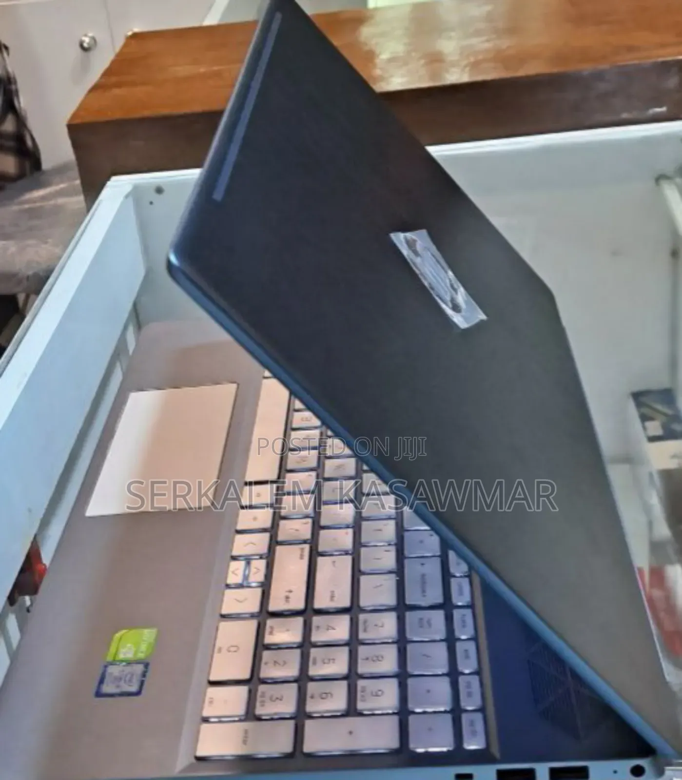 New Laptop HP Pavilion 15 8GB Intel Core I5 HDD+SSD 500GB