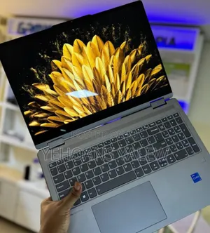 New Laptop Lenovo Yoga 7i 16GB Intel Core I7 SSD 1T